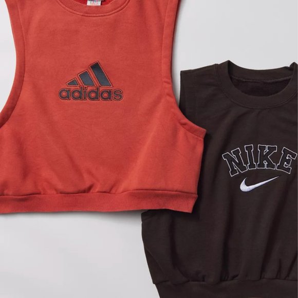 NEW Urban Renewal Remade Branded Sleeveless Cropped Tank Top - Picture 9 of 10